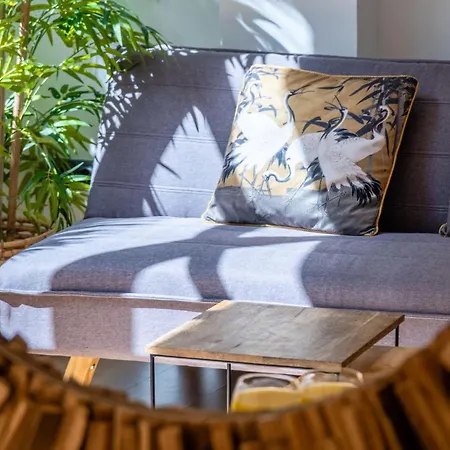Top2stay Thyssen Apartamento *